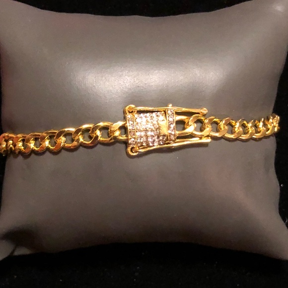 Bracelet - Picture 3 of 5